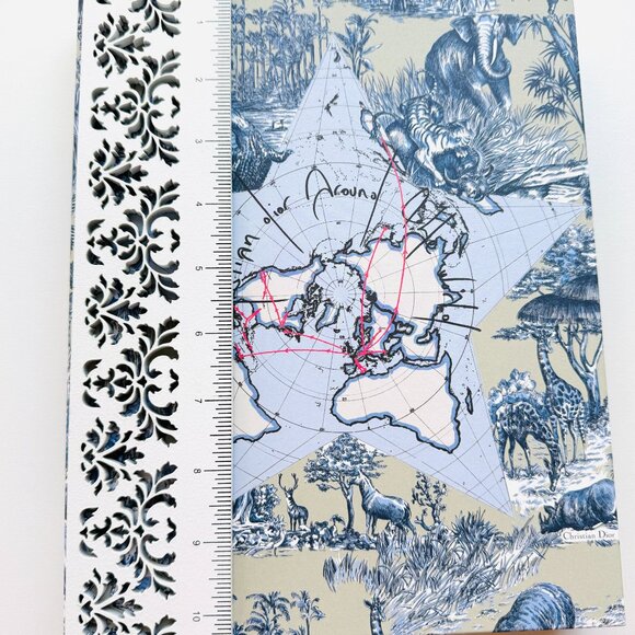 3566 DIOR EXCLUSIVE AROUND THE WORLD STATIONERY SET DIOR GIFT SET - Picture 10 of 15